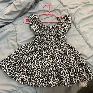 Children’s place cheetah dress